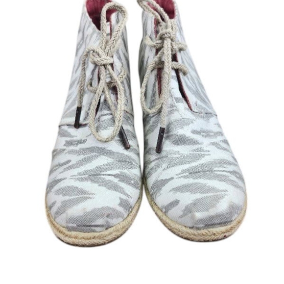 Toms Ikat Desert Wedge Espadrille Bootie (8.5) - Picture 2 of 8